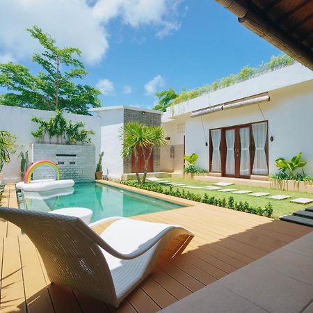 Villa Orked 3 With Family Room Seminyak Buitenkant foto