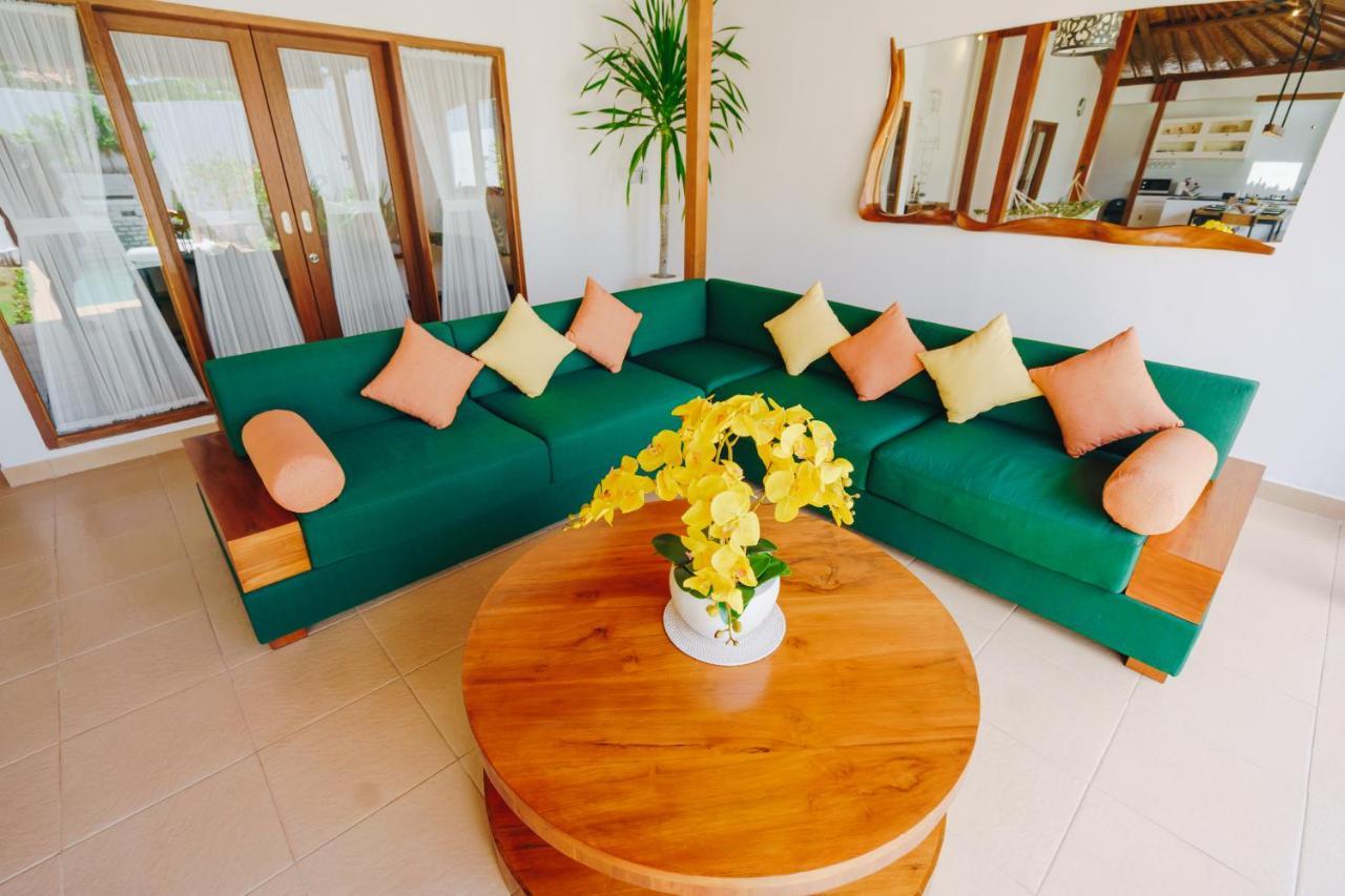 Villa Orked 3 With Family Room Seminyak Buitenkant foto