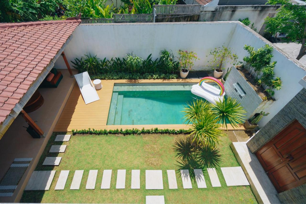 Villa Orked 3 With Family Room Seminyak Buitenkant foto