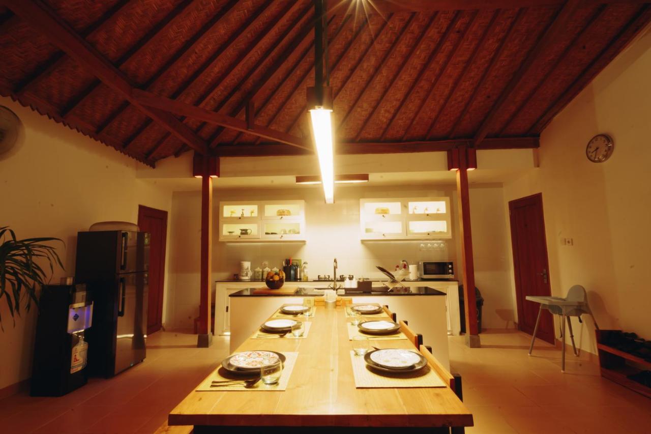 Villa Orked 3 With Family Room Seminyak Buitenkant foto