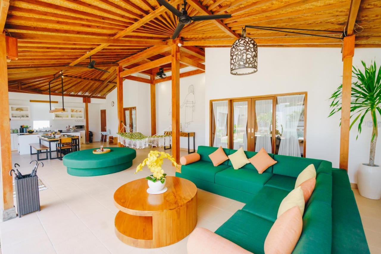 Villa Orked 3 With Family Room Seminyak Buitenkant foto